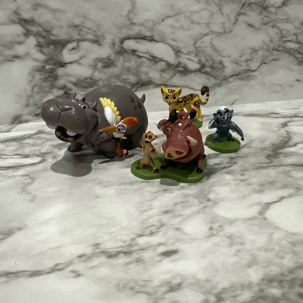 Lion guard figure set
